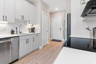 Charming Studio with Breathtaking Pier and Bridge Views - Philadelphia - 2