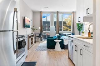 Charming Studio with Breathtaking Pier and Bridge Views - Philadelphia - 7