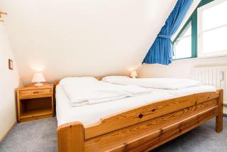 Haus-Kaept-n-Hein-Cors-1-OG-DG - Wenningstedt - 2