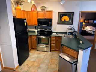 Ski-In Ski-Out Condo at Zephyr Mountain Lodge 1518 - 7