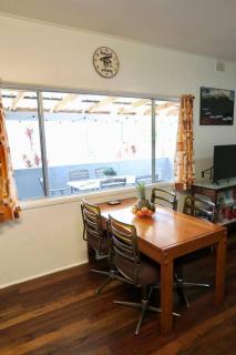 Twin Fins 2 Rental Units Entire Property Sleeps 8 - 5