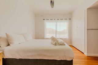 Cute, Comfy, Family and Pet friendly - 2