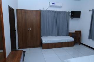 Iyer Square - 6