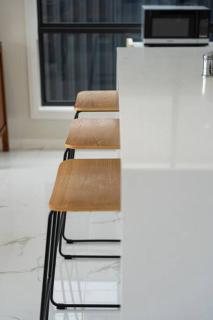 Austral Spacious large 5 br home with Central AC - Austral - 7
