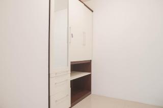 Comfort 1BR Apartment with Study Room at Woodland Park Residence By Travelio - 6