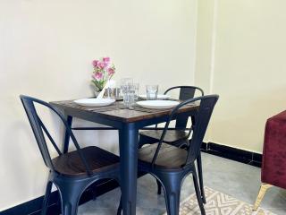 Naka Suites With Balcony, Lake View, GYM - Nakuru - 4