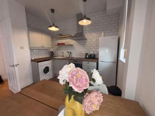 Stylish 2 Bedroom Apartment Dublin 2 - 7