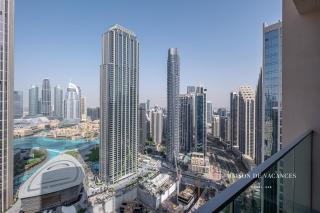 Three Bedroom in Downtown with Burj Khalifa View - 5