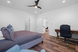 Modern Cabin Oaklawn in 10 min Private Patio - Hot Springs - 7