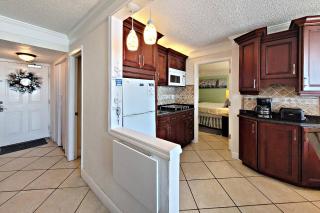 Pirates Cove Condo Unit #715 - Daytona Beach Shores - 7