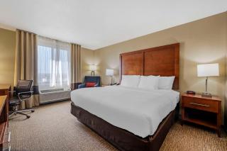 Comfort Inn & Suites - Cheyenne - 2