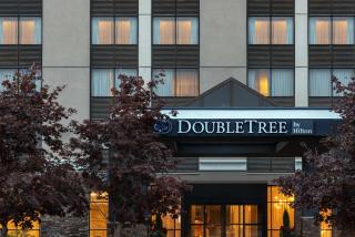 DoubleTree by Hilton Kitchener - Kitchener - 8