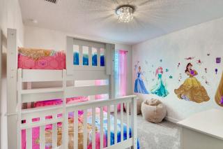 Last Minute Disney Getaway! Private Pool, Hot Tub & Games Room. Book Now! #43269 - Davenport - 1