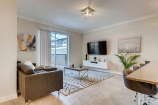 Last Minute Disney Getaway! Private Pool, Hot Tub & Games Room. Book Now! #43351 - Kissimmee - 3