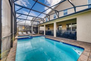 Last Minute Disney Getaway! Private Pool, Hot Tub & Games Room. Book Now! #43343 - Kissimmee - 0