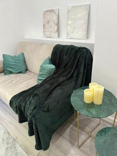 A Luxuary Get-Away - Huddersfield - 6