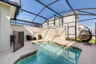Last Minute Disney Getaway! Private Pool, Hot Tub & Games Room. Book Now! #43251 - Kissimmee - 3