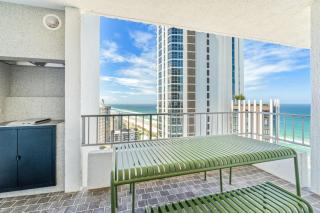 The Paradise Suite - 250m to Surfers Beach - Gold Coast - 6