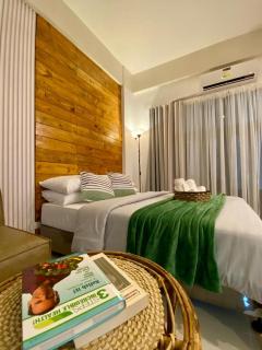 Alpine Villas Greens Staycation at Crosswinds Tagaytay - 1