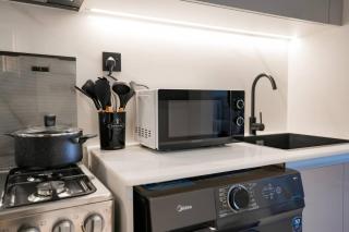 Cozy Studio in Business Bay - 2