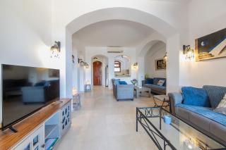 3-Bedroom Apartment - Great location- Upper Nubia - Hurghada - 7