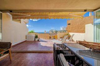 2 Bed Apartment, Big Terrace, Pool, Views + Beach! - 2