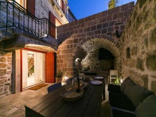 Stylish Holiday Home Vis Center - Vis - 0