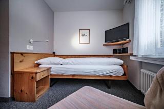 Paradies 305 - 5