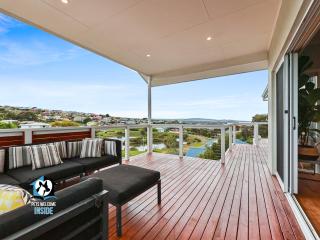 Elevated Coastal Escape Birdsby Day Light by Night - Encounter Bay - 3