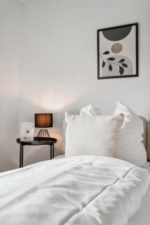 Malu Rooms - ruhige Lage, Erdgeschoss, SmartTV, Netflix, 24h Checkin, - Ludwigsburg - 4