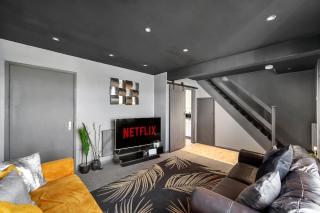 Luxurious Modern House with Hot Tub and Free Parking - Canterbury - 7