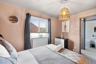 Luxurious Modern House with Hot Tub and Free Parking - Canterbury - 6