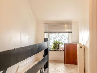 6 Fairfield Road - Buxton - 3