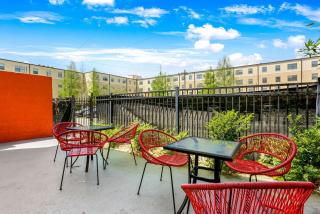 Stylish 4BR Condo in Downtown by Hosteeva - New Orleans - 2