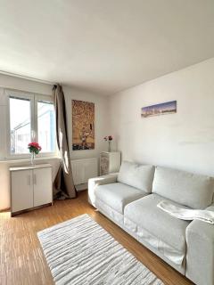 Sunny Balcony City Apartment - Wenen - 6