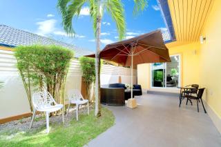 Family 3BR Villa Platinum, Private Pool, Gated Residence, in middle of Naiharn and Rawai Beach - Rawai Beach - 1