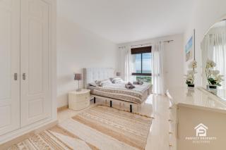 Golfer's paradise - 2BR with garage and pool - San Roque - 4