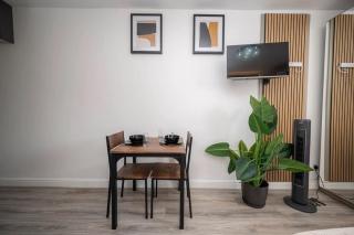 Apartment's Nova - Croydon - 2