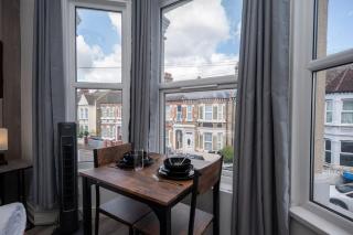 Apartment's Nova - Croydon - 1
