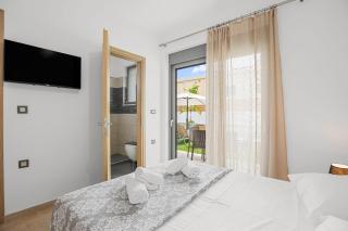 Park and sea view Villa with Pool 2 - Chania - 1