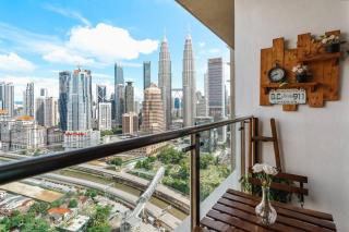 Legasi KgBharu PS4 KLCC View Next To KLCC & Train - Kuala Lumpur - 0