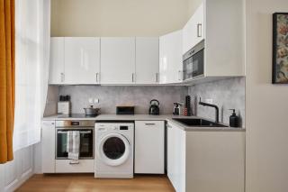 Prague Days - Sunlit 1BDR Apartments - Netflix - Central Yet Quiet - New Town - Praga - 2