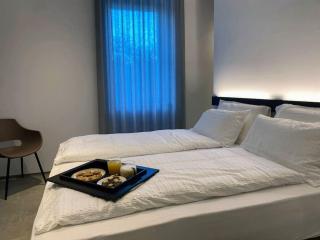 Villa Sembenini Suite with Balcony or terrace - Riva del Garda - 2