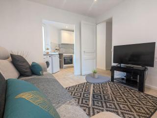 FRGK "Le 2 Saint Paul Cannes" PARKING - 2