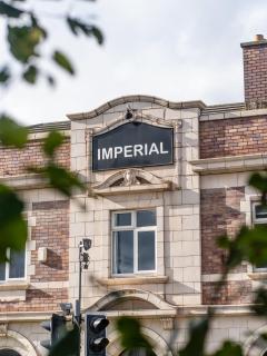 Imperial Salford Hotel - 6