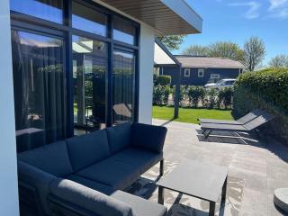 Cube 8 - Neues Ferienhaus im Ferienpark am Badesee - Lathum - 8