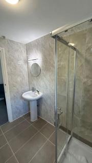 Ustay Fulham - London - 8
