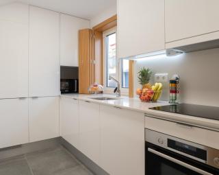 Host Wise - Elegant Home in the Heart of Porto - Porto - 8