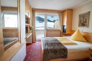 Pension Edelweiss - - 4
