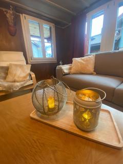 Cosy apartment in heritage protected swiss chalet - 7